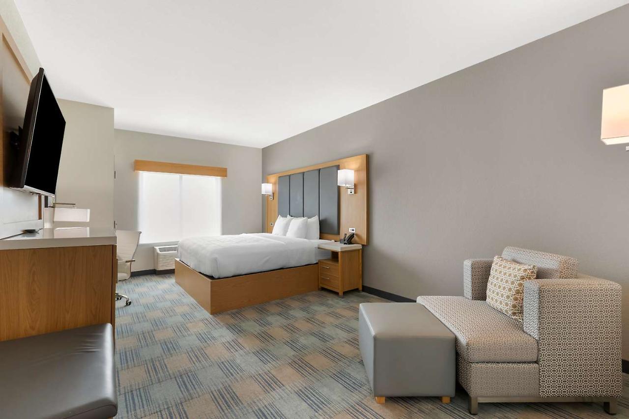 La Quinta Inn & Suites By Wyndham Coralville Iowa City Zewnętrze zdjęcie